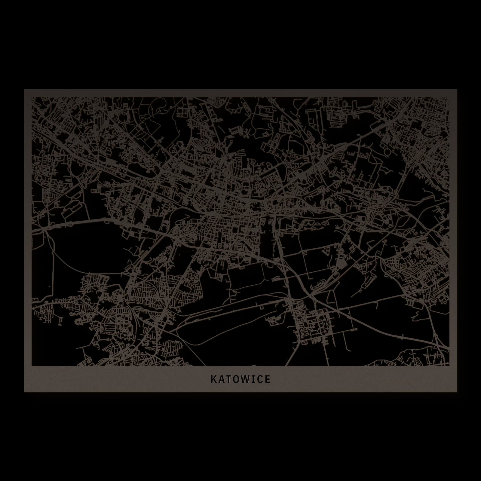Katowice – Stadtüberblick, 50 × 35 cm. Rechteckiger Stadtplan aus Holz, gefertigt aus schwarz lackiertem MDF.