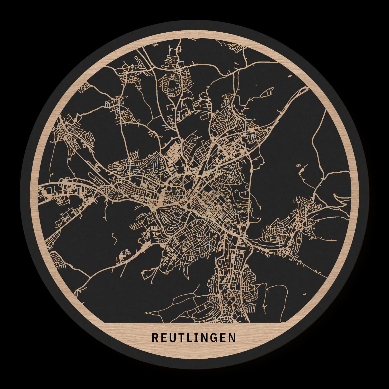 Reutlingen – Innenstadt, Betzingen und Achalm, 35 × 35 cm. Runder Stadtplan aus Holz, gefertigt aus geöltem Eichenholz – zwei Schichten mit schwarzer Rückenplatte.