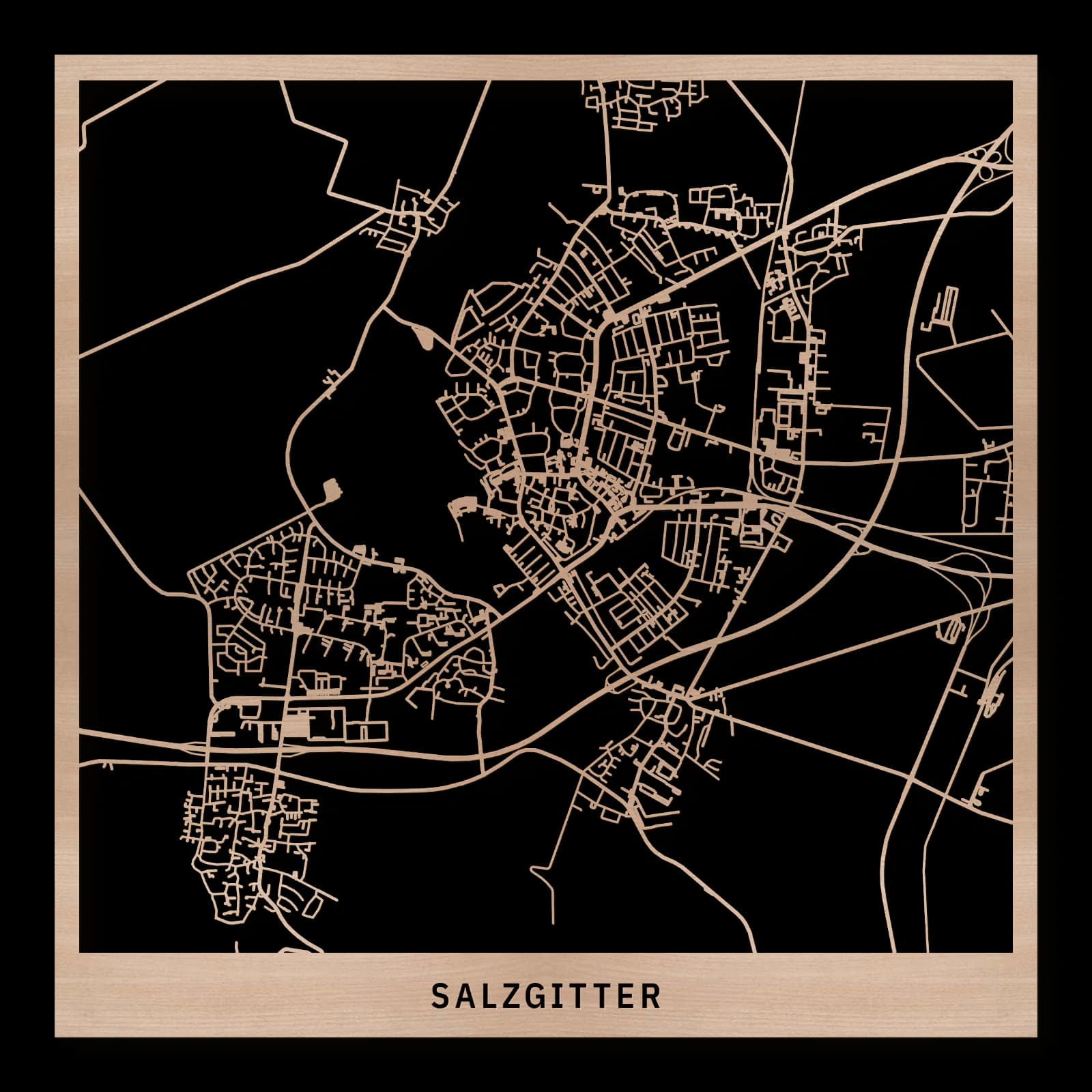 Salzgitter – Lebenstedt, Salder und die Seequartiere, 35 × 35 cm. Quadratischer Stadtplan aus Holz, gefertigt aus geöltem Buchenholz.